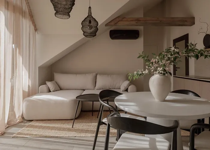 מלון דירות Hill &