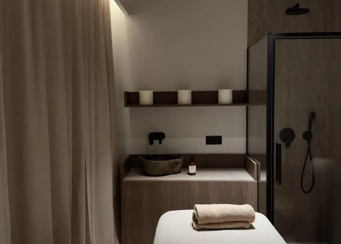 מלון דירות Hill &