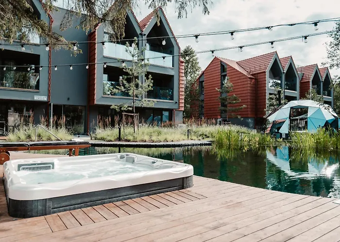 מלון דירות Hill & פלאנגה