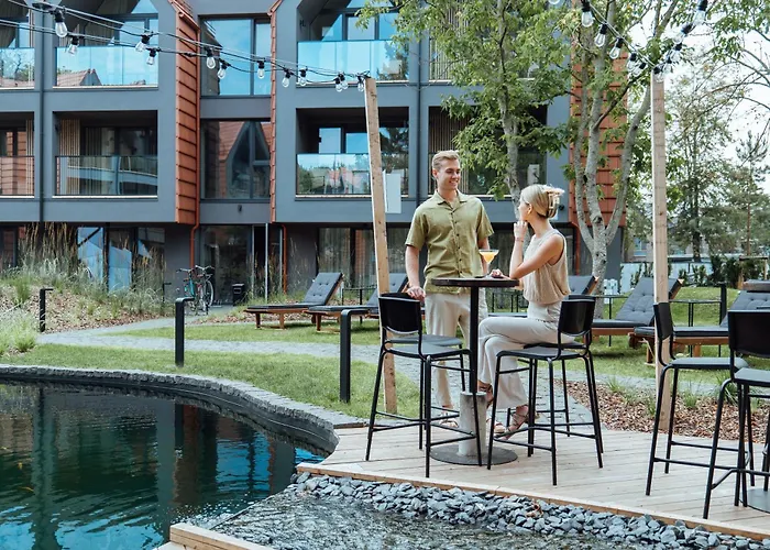 Hill & מלון דירות 3*