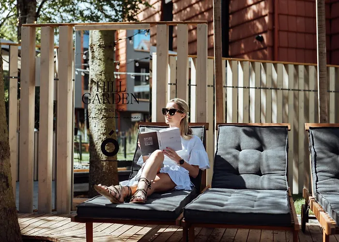 Hill & מלון דירות פלאנגה